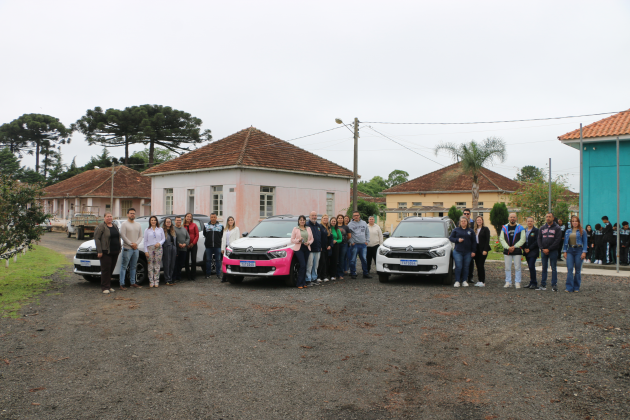 carros social